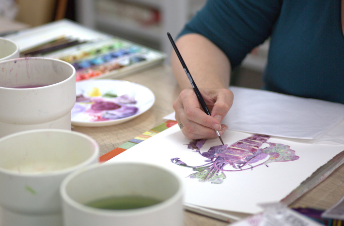 Zajęcia z ilustracji botanicznej, farby, rośliny