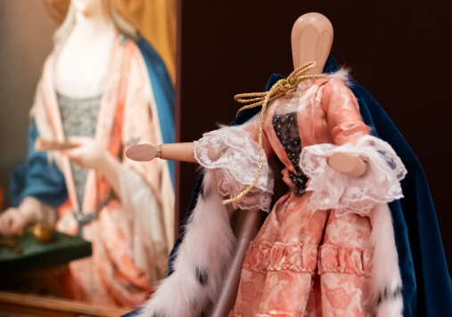 Dotykowa rekonstrukcja stroju z portretu Marii Klementyny